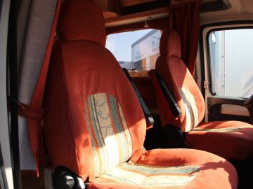 Eura Mobil Contura 652 SB-03 Super Netjes!! | Winter Camper |Half Integraal|Frans Bed|